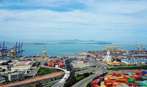 大连港与招商局港口和吉布提联手打造“海上丝绸之路”