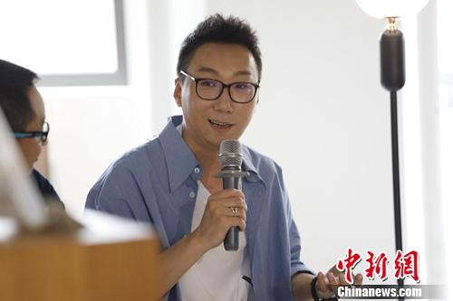 点击进入下一页